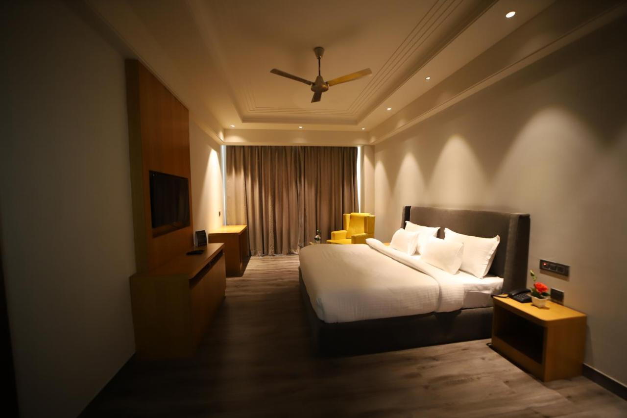 Hotel Abha Grand Aligarh Luaran gambar